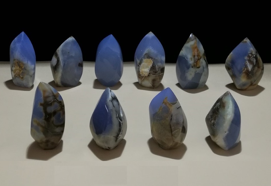 blue chalcedony flames